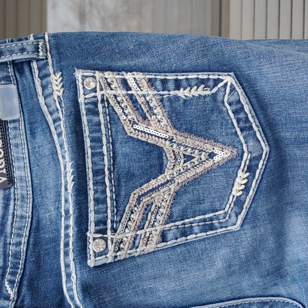 Vigoss Chelsea Bootcut jeans size 9/10 length 33